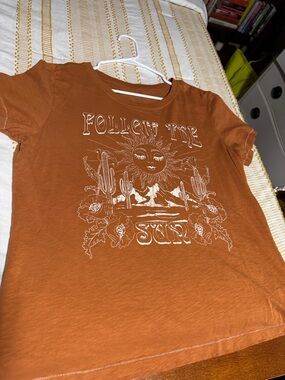 Shyanne Rust Orange Graphic Tee - Follow The Sun